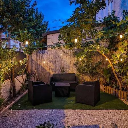Oscar's Chillout House By The * Santa Pola